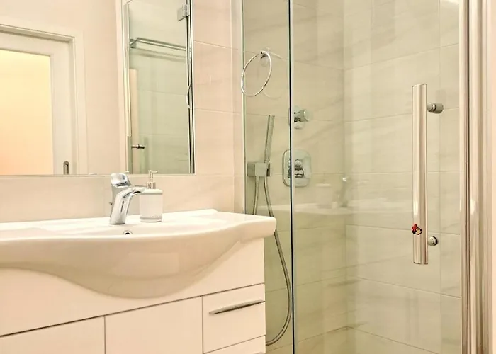 Beige Bed Bratislava